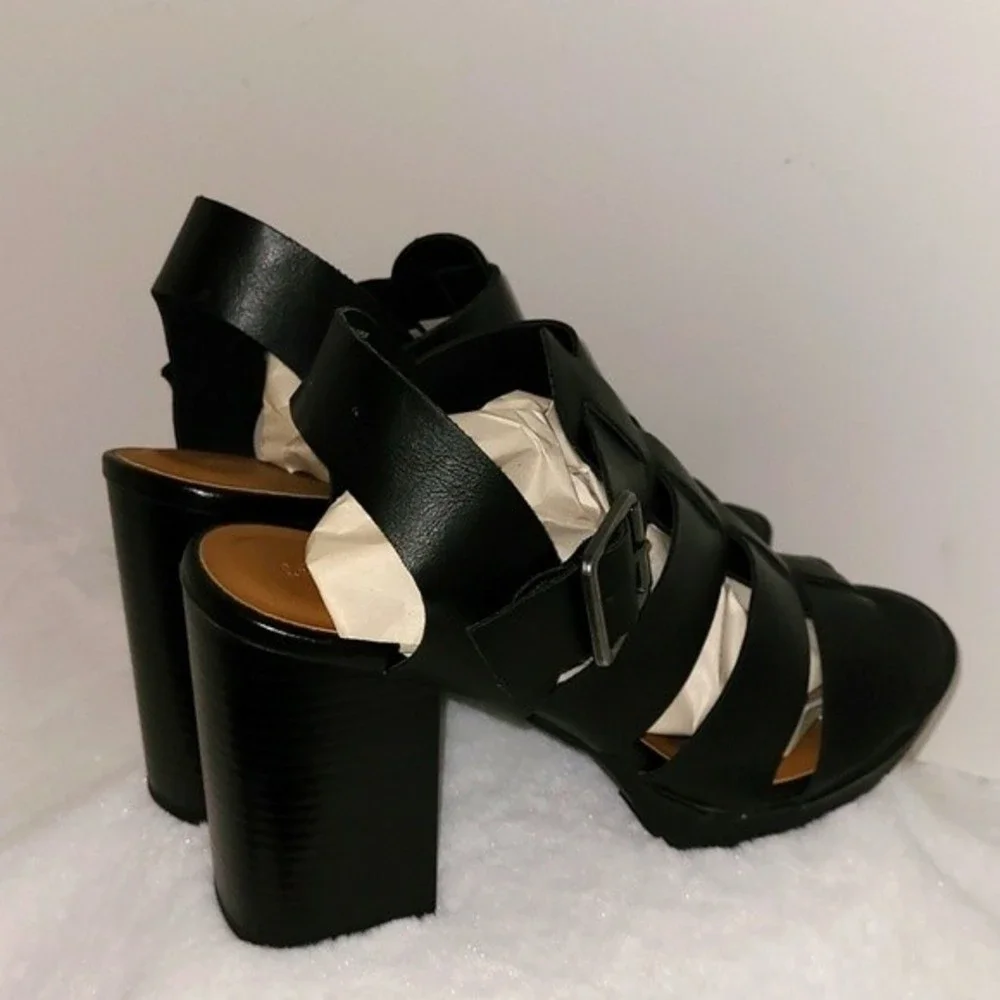 Universal Thread Strapped Block Heel Black Sandals Women's Size 11 NWOT - Picture 3 of 16